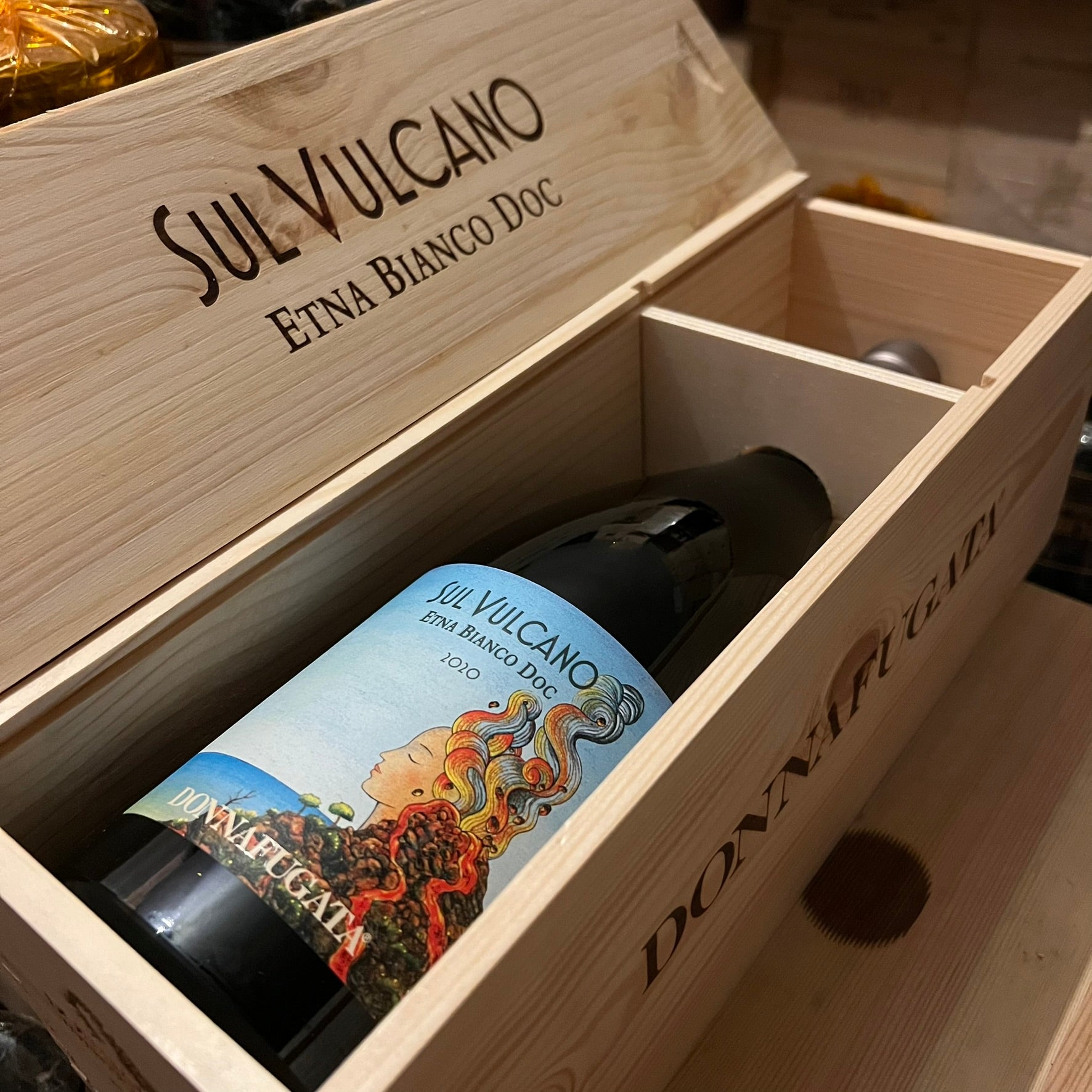 Donnafugata Sul Vulcano Etna Bianco DOC 2020 Magnum - in Cassa Legno