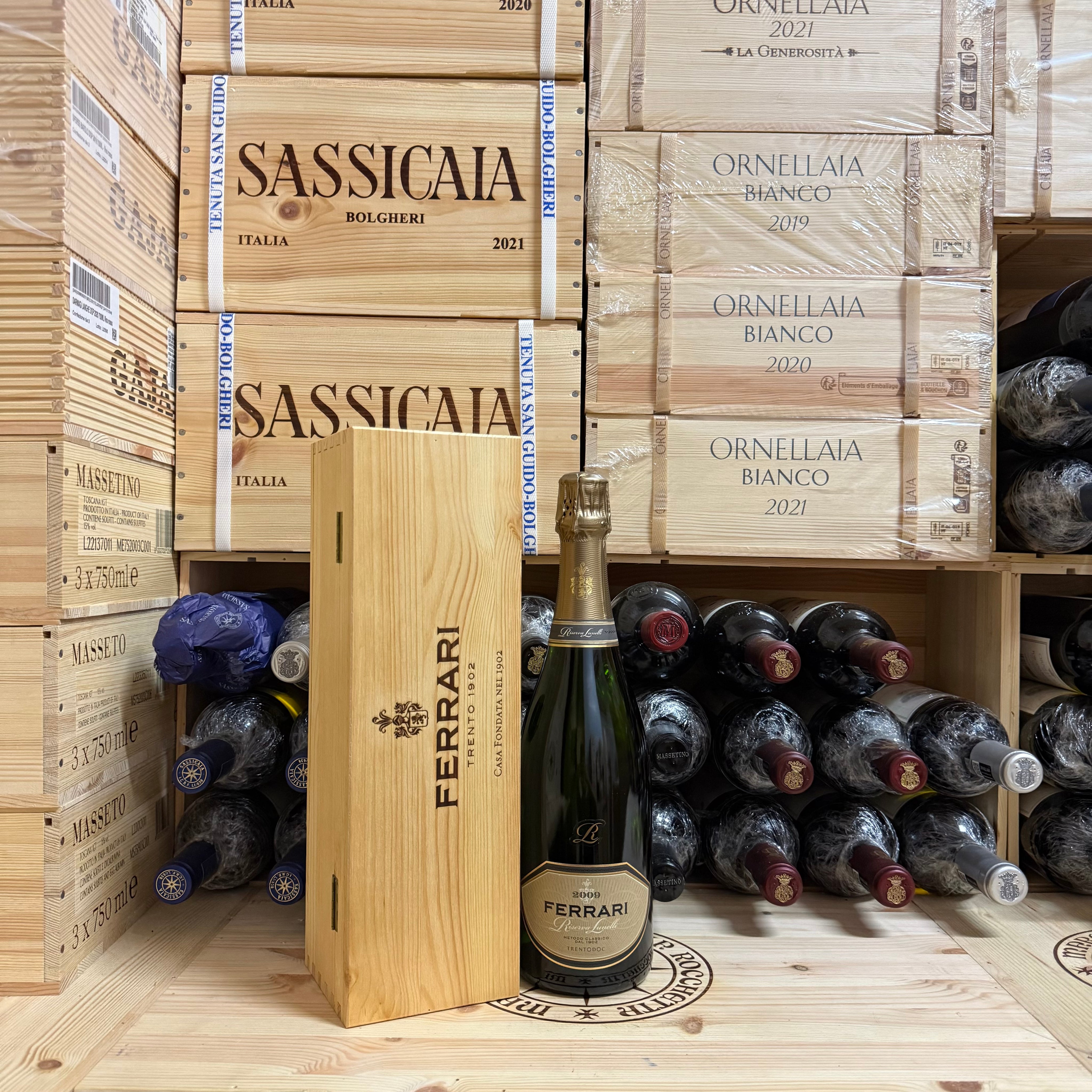 Ferrari Riserva Lunelli 2009 in Cassa Legno - Release 2025