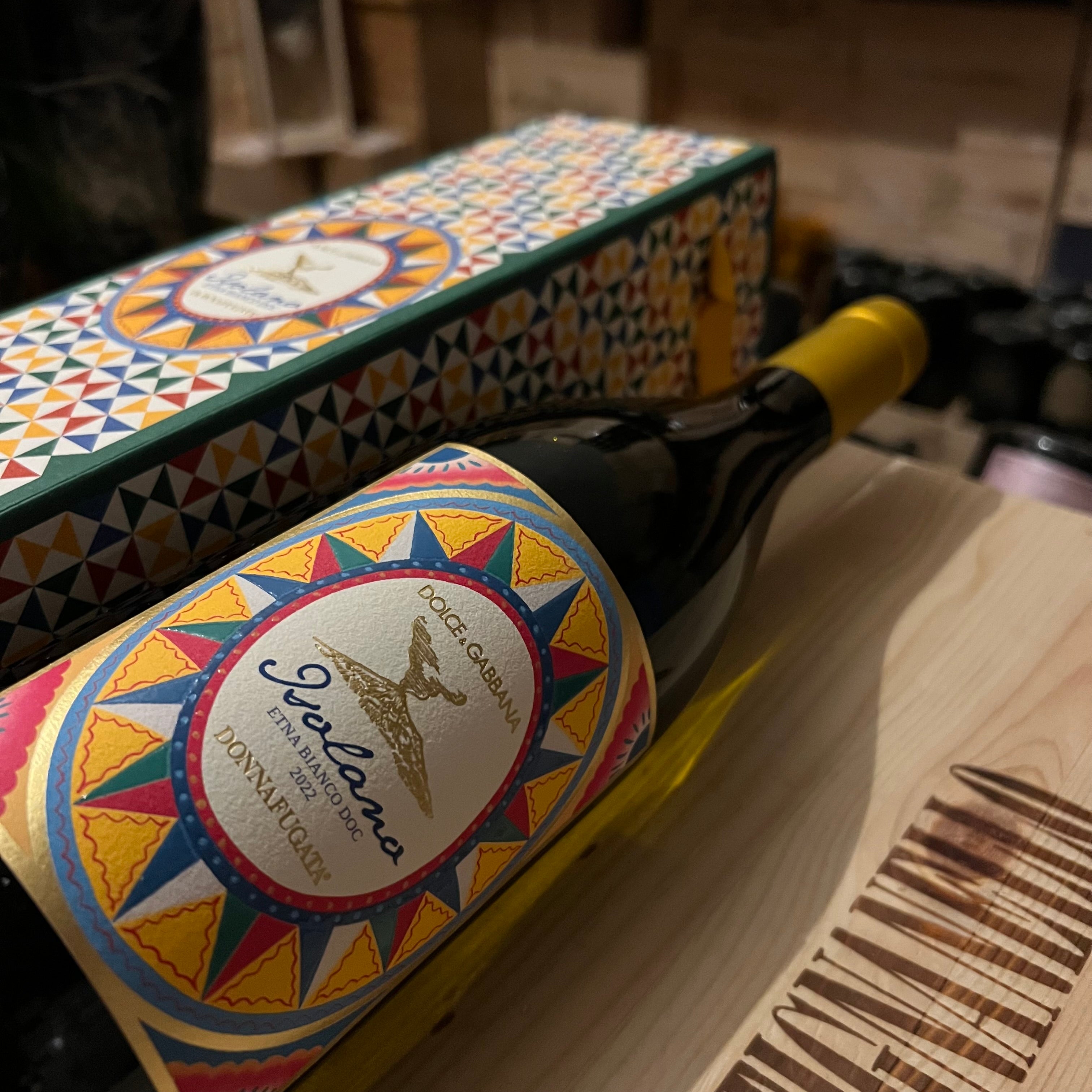 Isolano Donnafugata e Dolce&Gabbana Etna Bianco DOC 2022