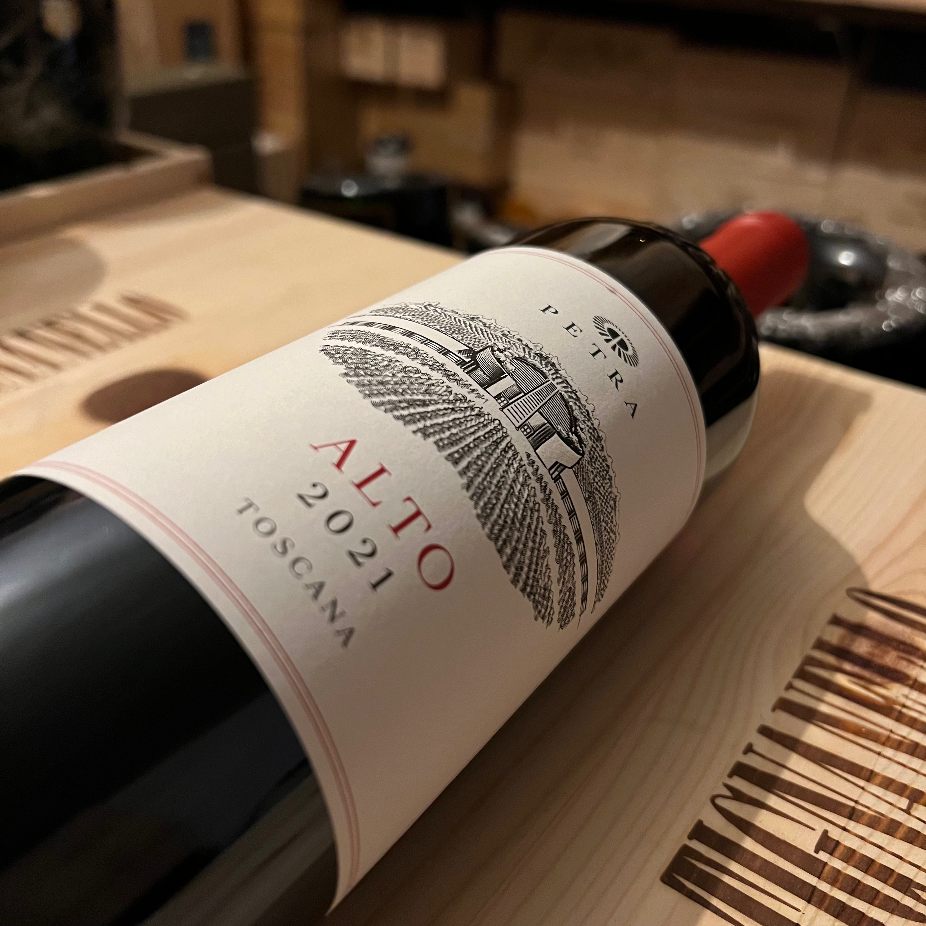Petra Sangiovese Alto 2021