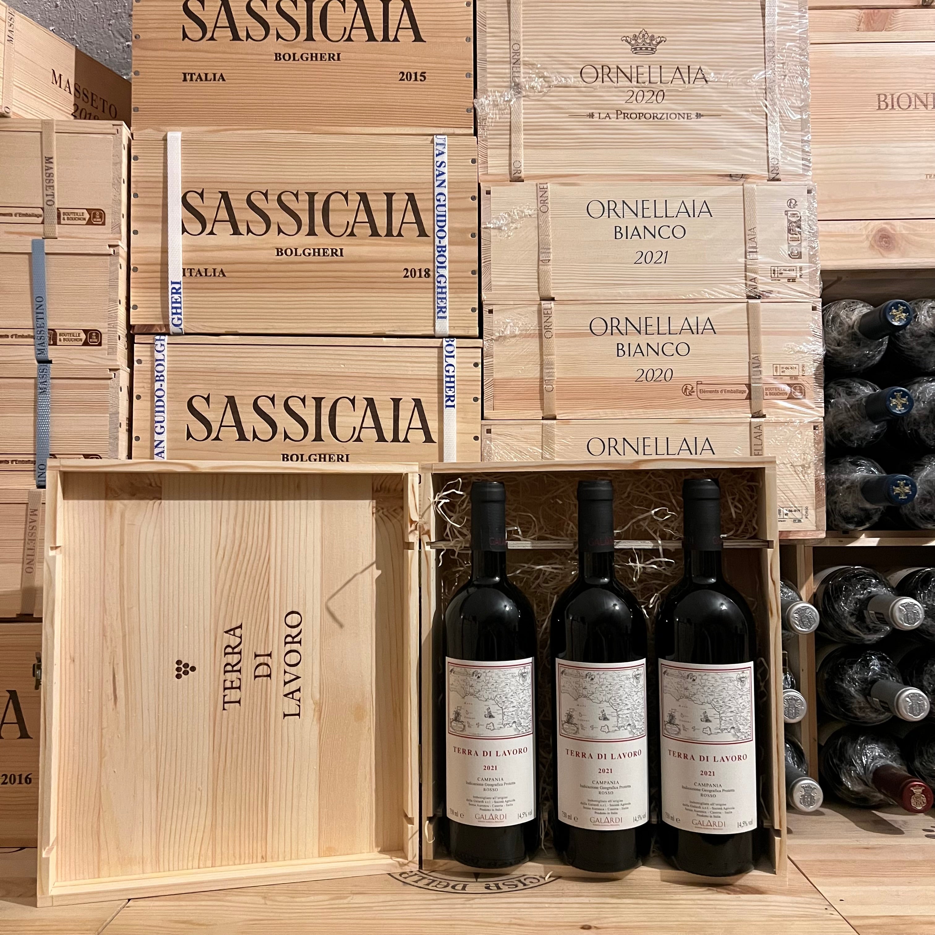 Terra di Lavoro 2021 Galardi - Cassa Legno 3 Bottiglie