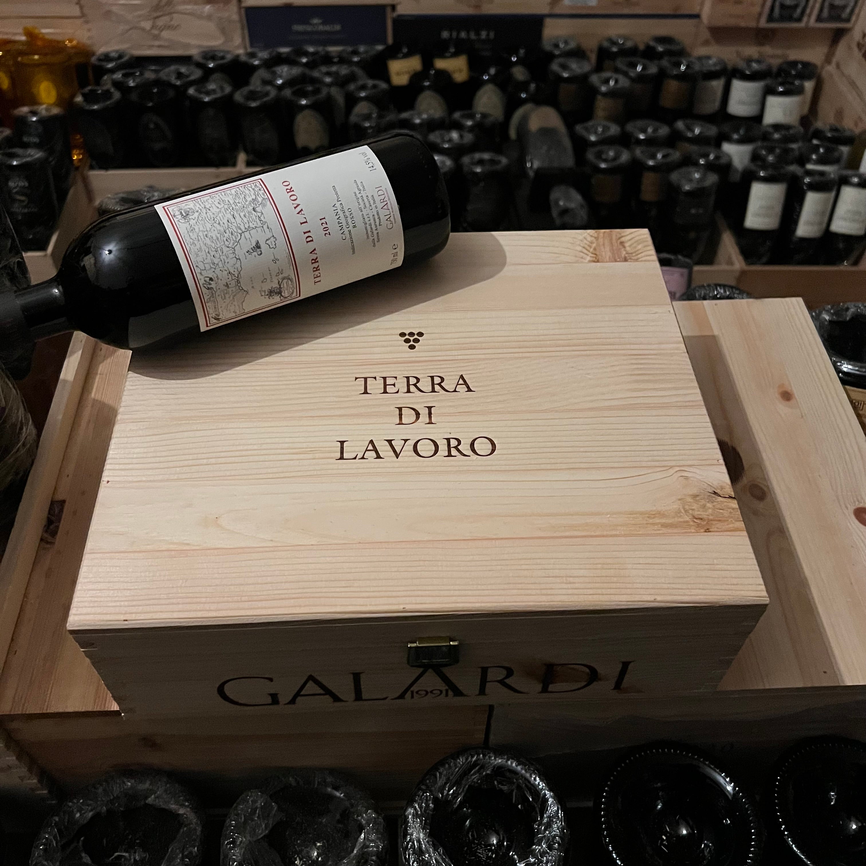 Terra di Lavoro 2021 Galardi - Cassa Legno 3 Bottiglie