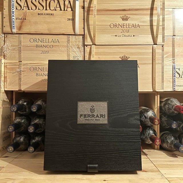Ferrari Perlè Nero Riserva 2003 2004 2005 Cofanetto Sboccatura Recente