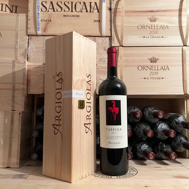 Turriga Magnum 2017 Isola dei Nuraghi IGT Argiolas in Cassa Legno