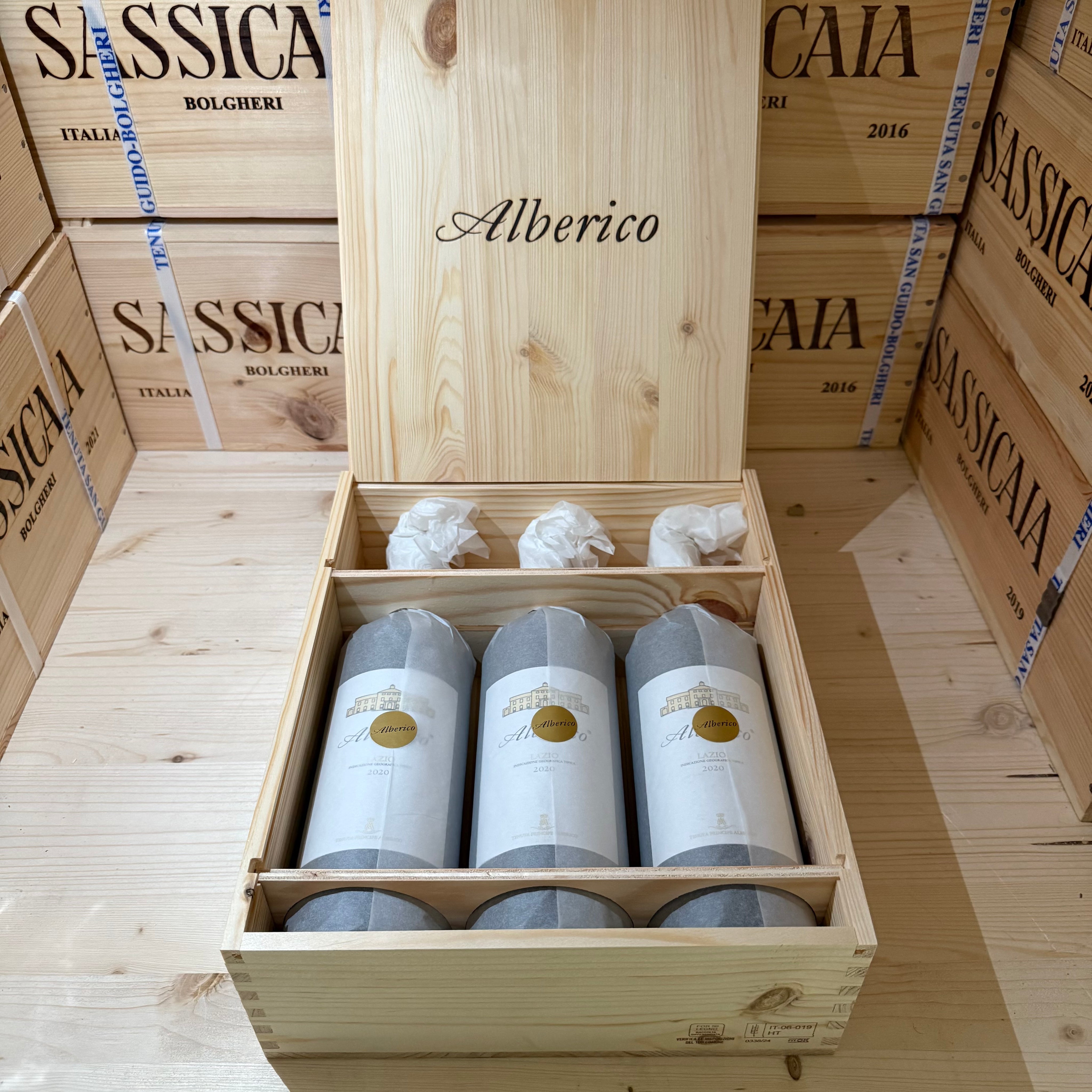 Alberico Bianco 2020 Tenuta Principe Alberico - Cassa Legno 3 Bottiglie