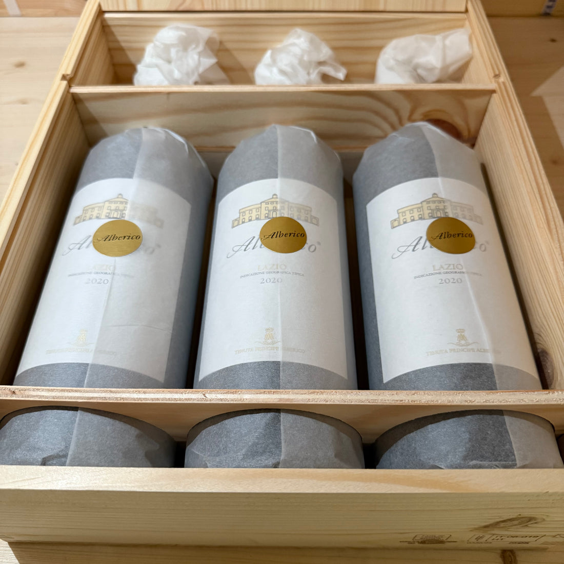 Alberico Bianco 2020 Tenuta Principe Alberico - Cassa Legno 3 Bottiglie