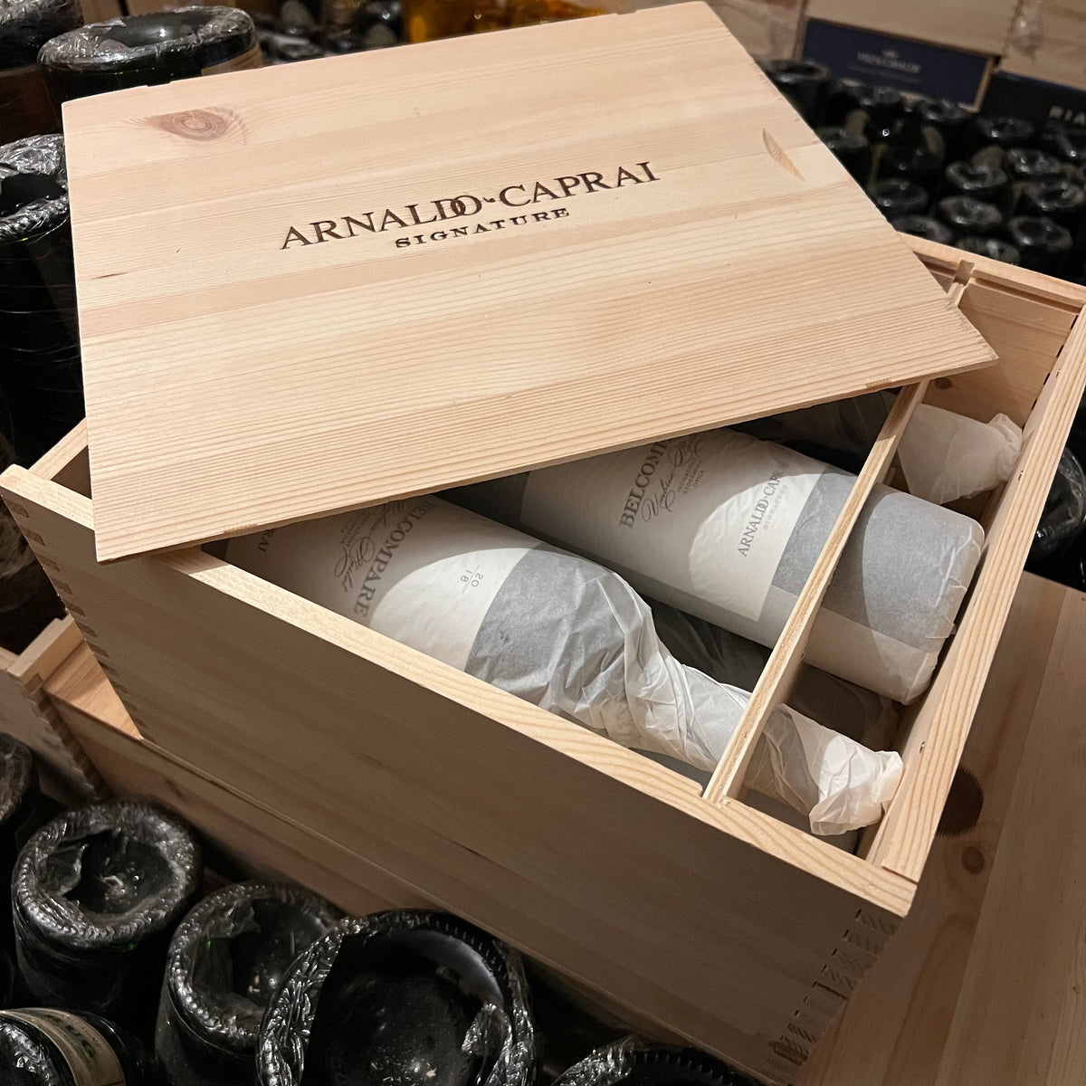Belcompare 2018 Merlot Arnaldo Caprai - Cassa Legno 6 Bottiglie
