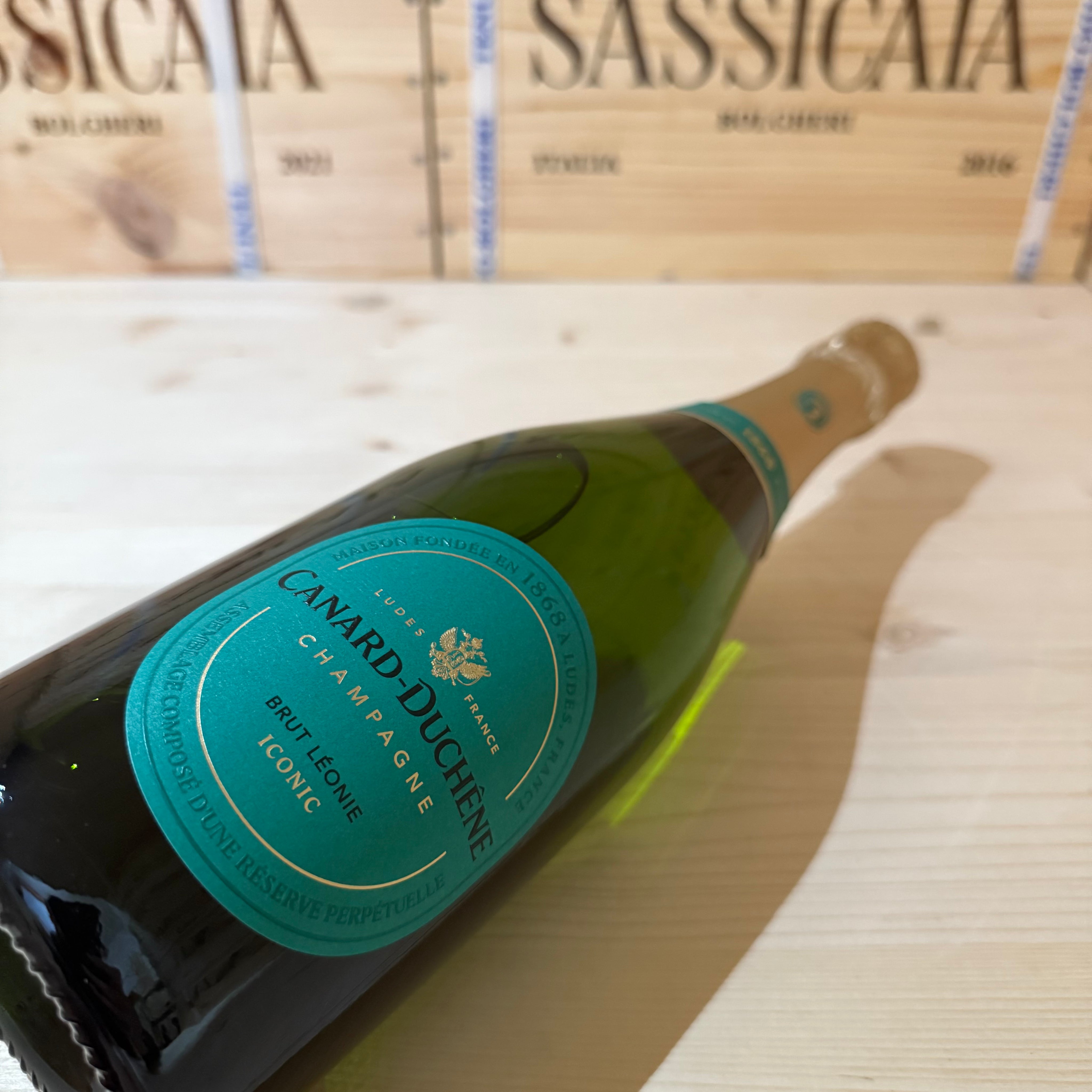 Canard-Duchêne Brut Leonie Iconic