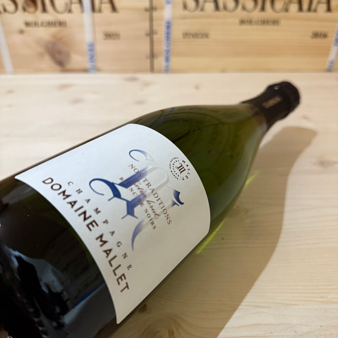 Champagne Nos Traditions Blanc de Noirs Extra Brut Domaine Mallet