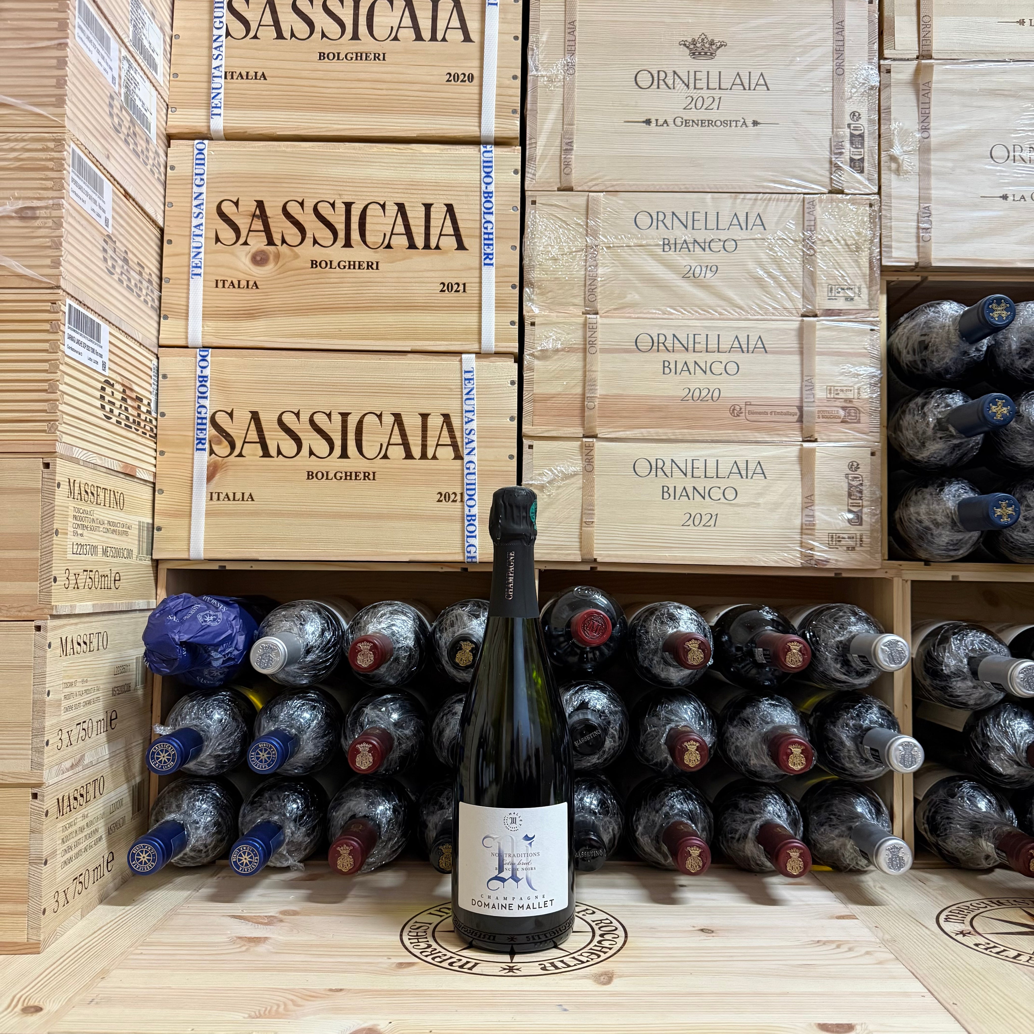 Champagne Nos Traditions Blanc de Noirs Extra Brut Domaine Mallet