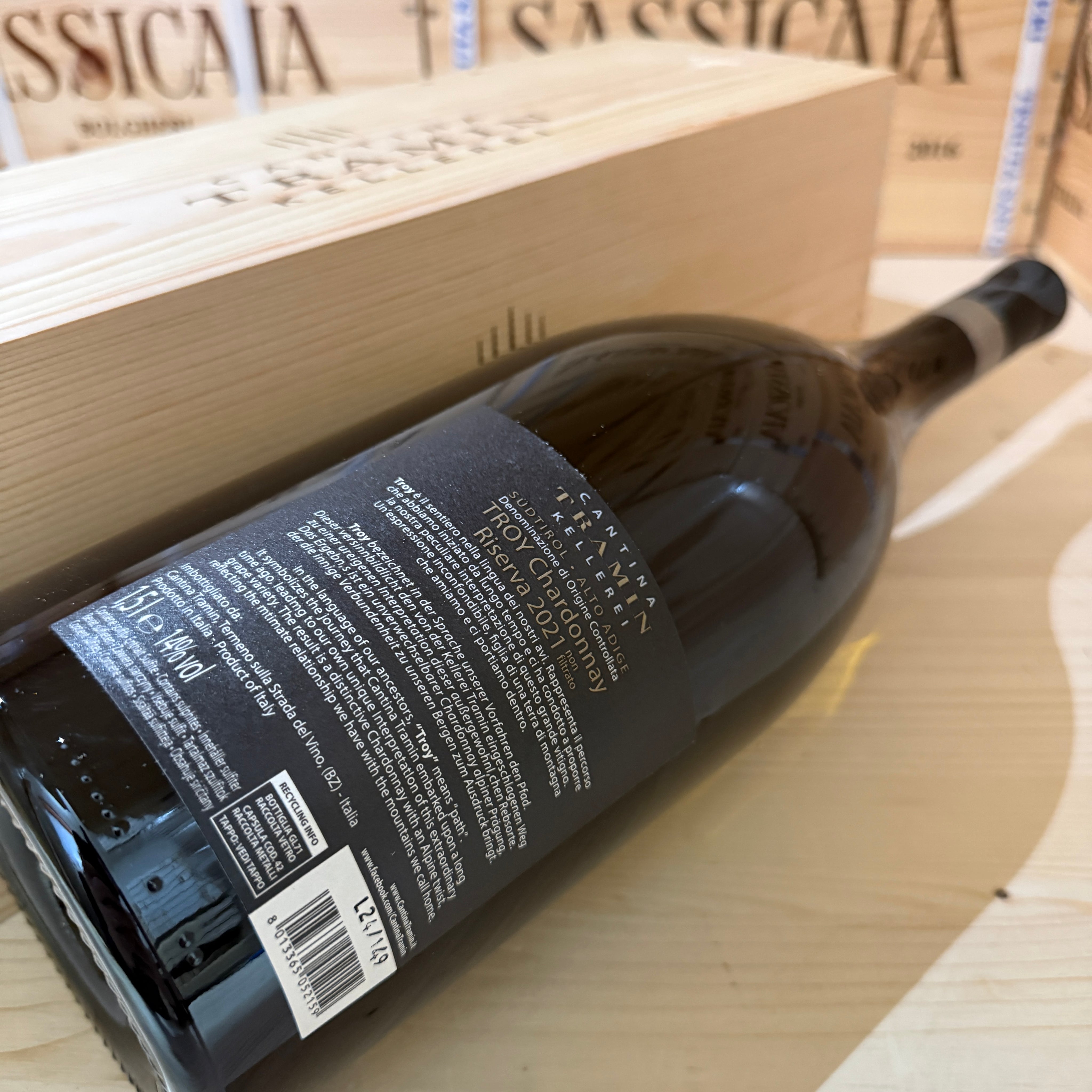 Chardonnay Riserva Troy 2022 Magnum Tramin - in Cassa LegnoChardonnay Riserva Troy 2021 Magnum Tramin - in Cassa Legno