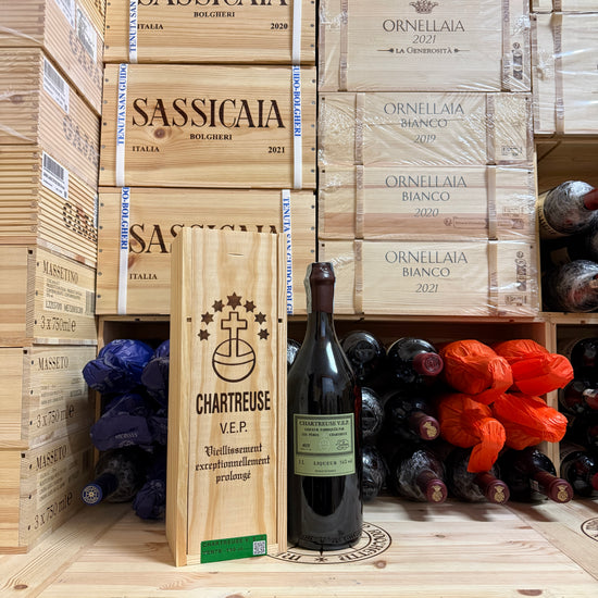 Chartreuse VEP Verte Release 2025 - 100 cl. 54° In Cassa Legno