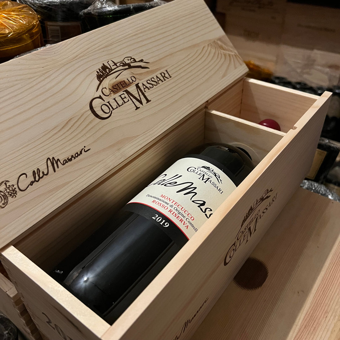 ColleMassari Montecucco Rosso Riserva 2019 Magnum in Cassa Legno