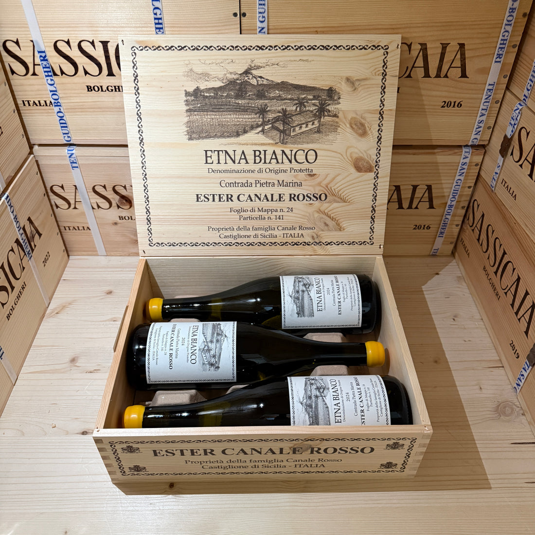 Etna Bianco DOP Contrada Pietra Marina 2024 Ester Canale Rosso - Cassa Legno 3 Bottiglie