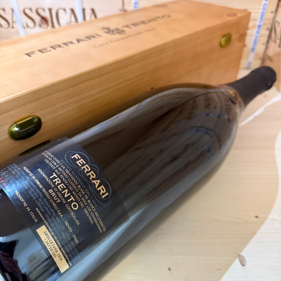 Ferrari Gran Cuvee 2018 Jeroboam in Cassa Legno