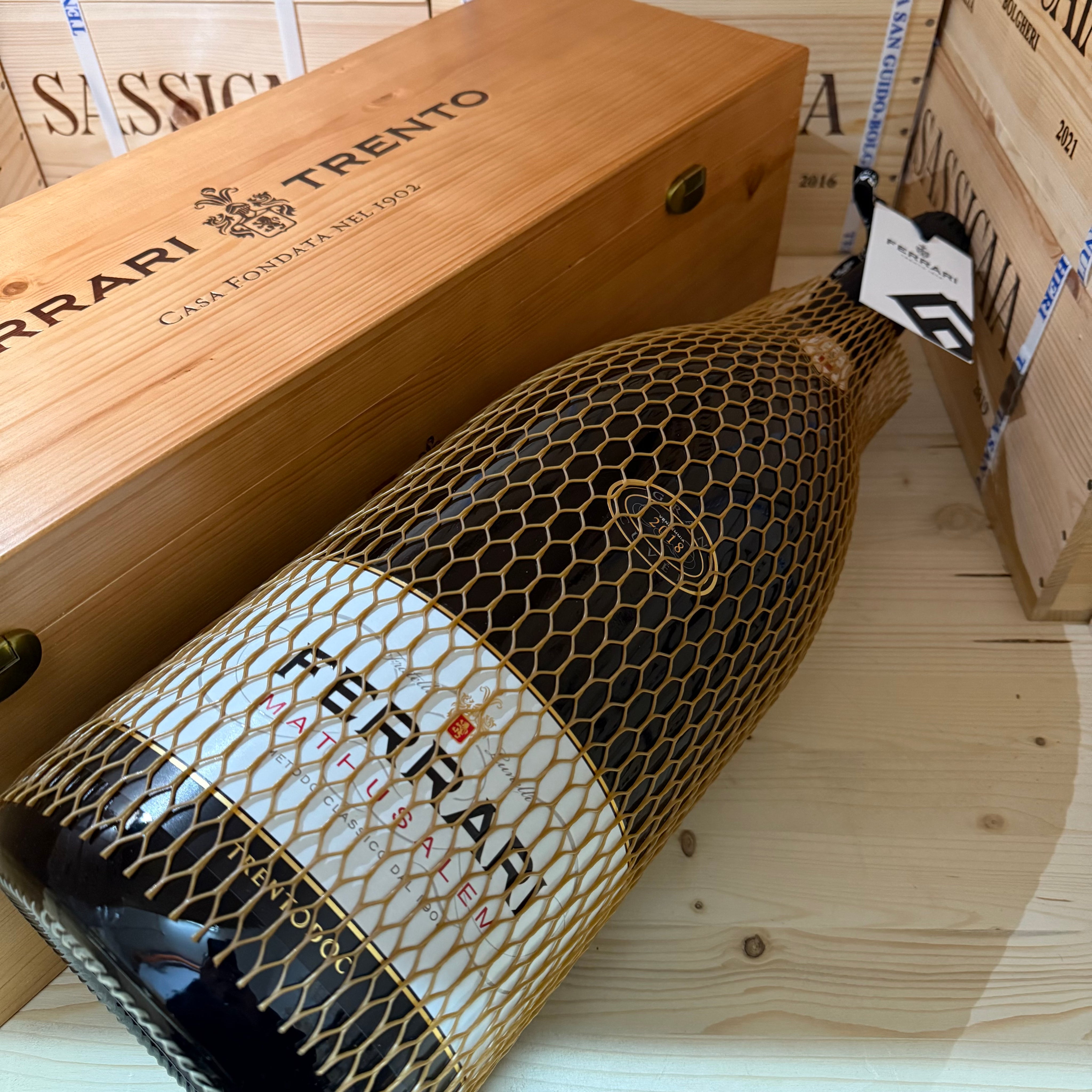 Ferrari Gran Cuvee 2018 Mathusalem in Cassa Legno