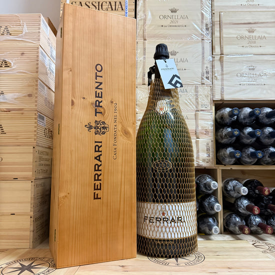 Ferrari Gran Cuvee 2018 Salmanazar in Cassa Legno