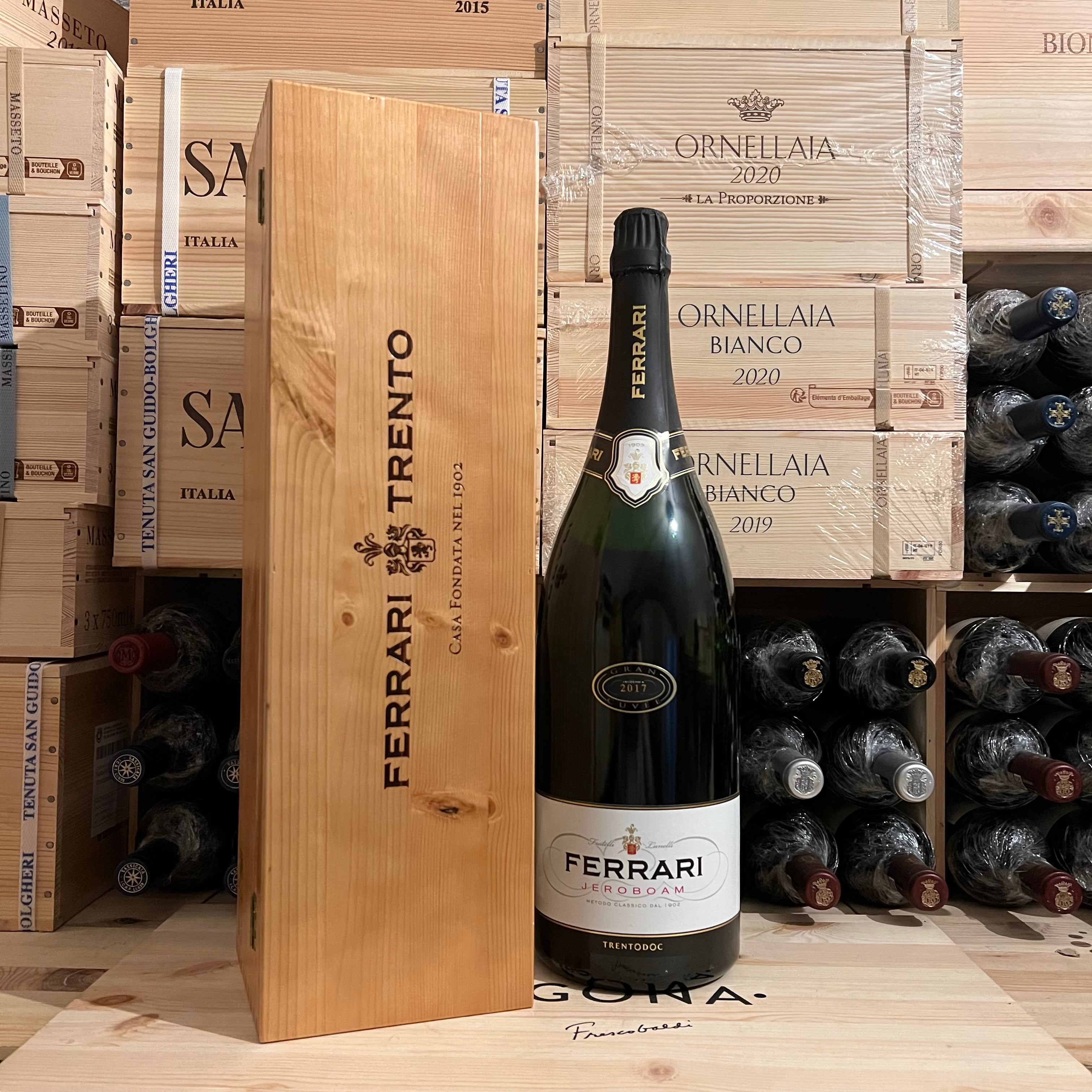 Ferrari Gran Cuvee Jeroboam in Cassa Legno