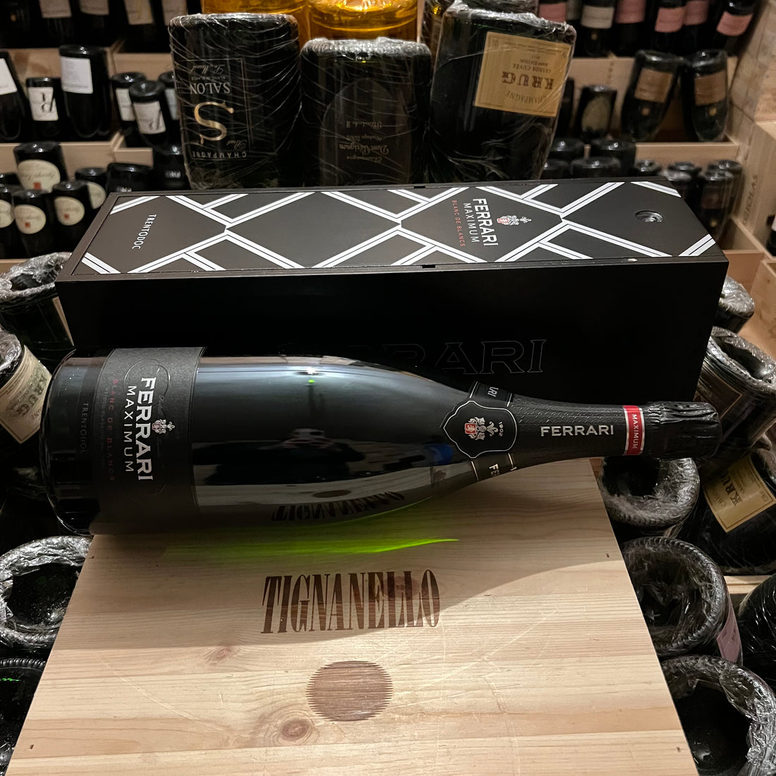 Ferrari Maximum Blanc de Blancs Magnum in Cassa Legno