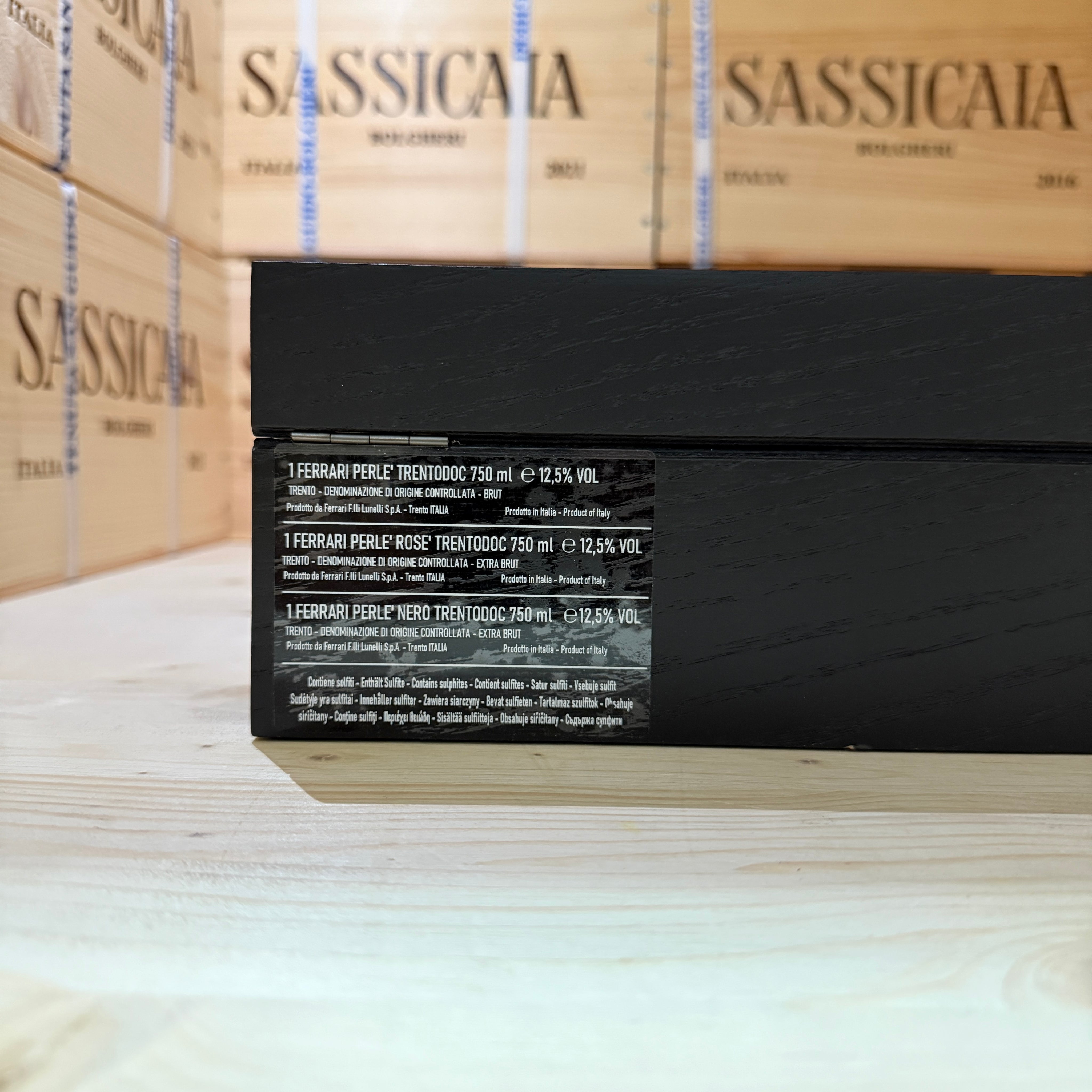 Ferrari Orizzontale 2007 - Perlè - Perlè Rosè - Perlè Nero Riserva Sboccatura Recente - Cassa Legno 3 Bottiglie