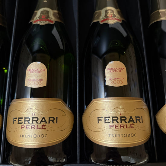 Ferrari Perlè Riserva 2001 - 2003 - 2005 Sboccatura Recente 2021 - Cassa Legno 6 Bottiglie