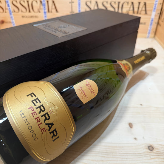 Ferrari Perlè Riserva 2002 Magnum Sboccatura Recente