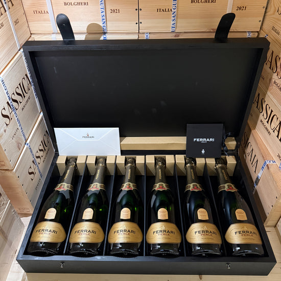 Ferrari Perlè Riserva 2007 - 2009 - 2011 Sboccatura Recente 2025 - Cassa Legno 6 Bottiglie