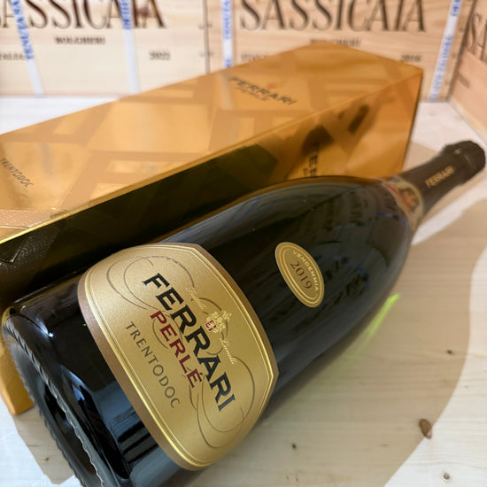 Ferrari Perlè Riserva 2019 Magnum Astucciato
