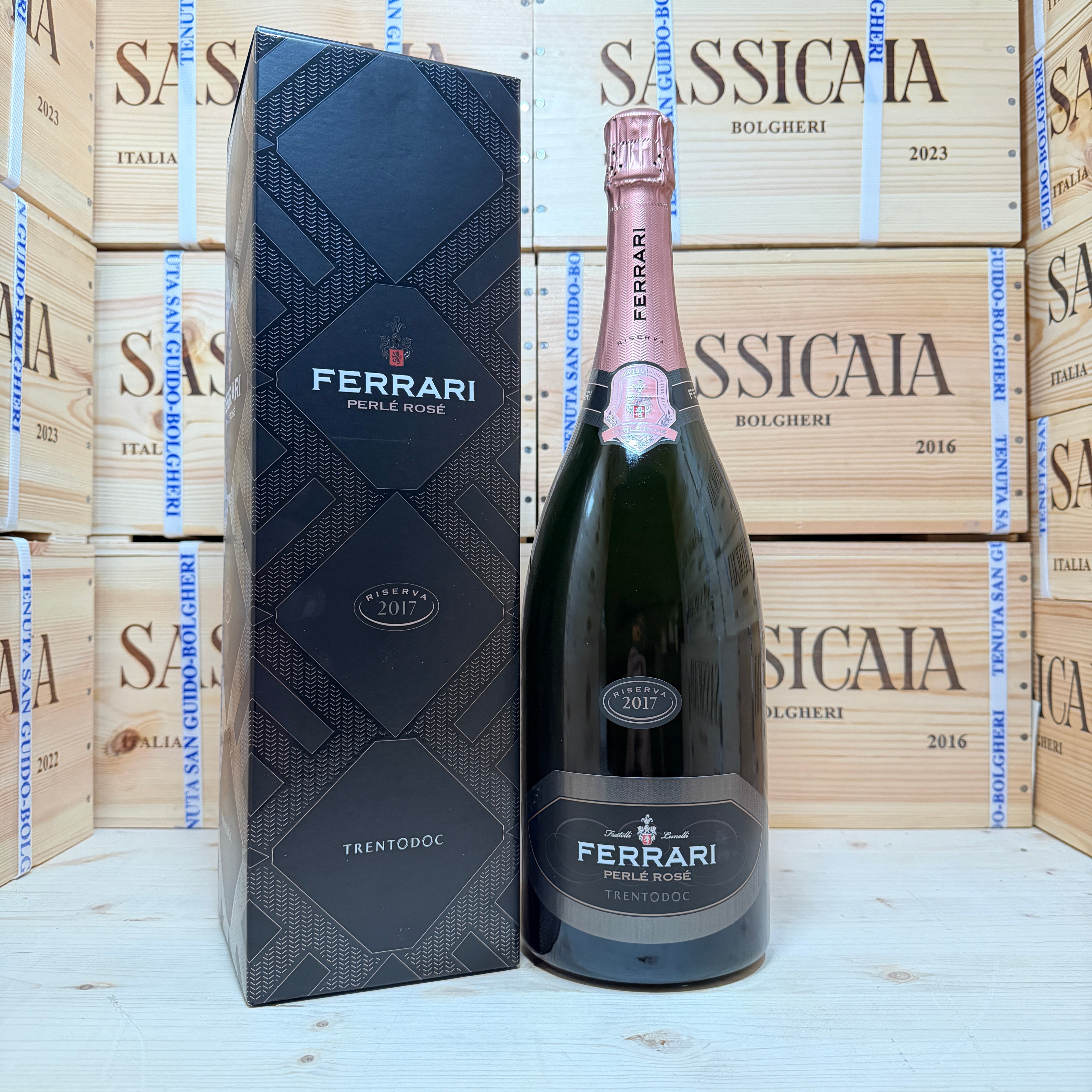 Ferrari Perle Rose Riserva 2017 Magnum - Astucciato - Caffetteria