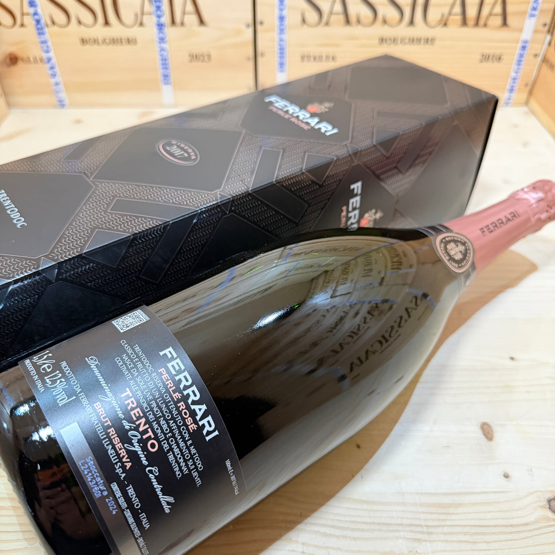Ferrari Perle Rose Riserva 2017 Magnum