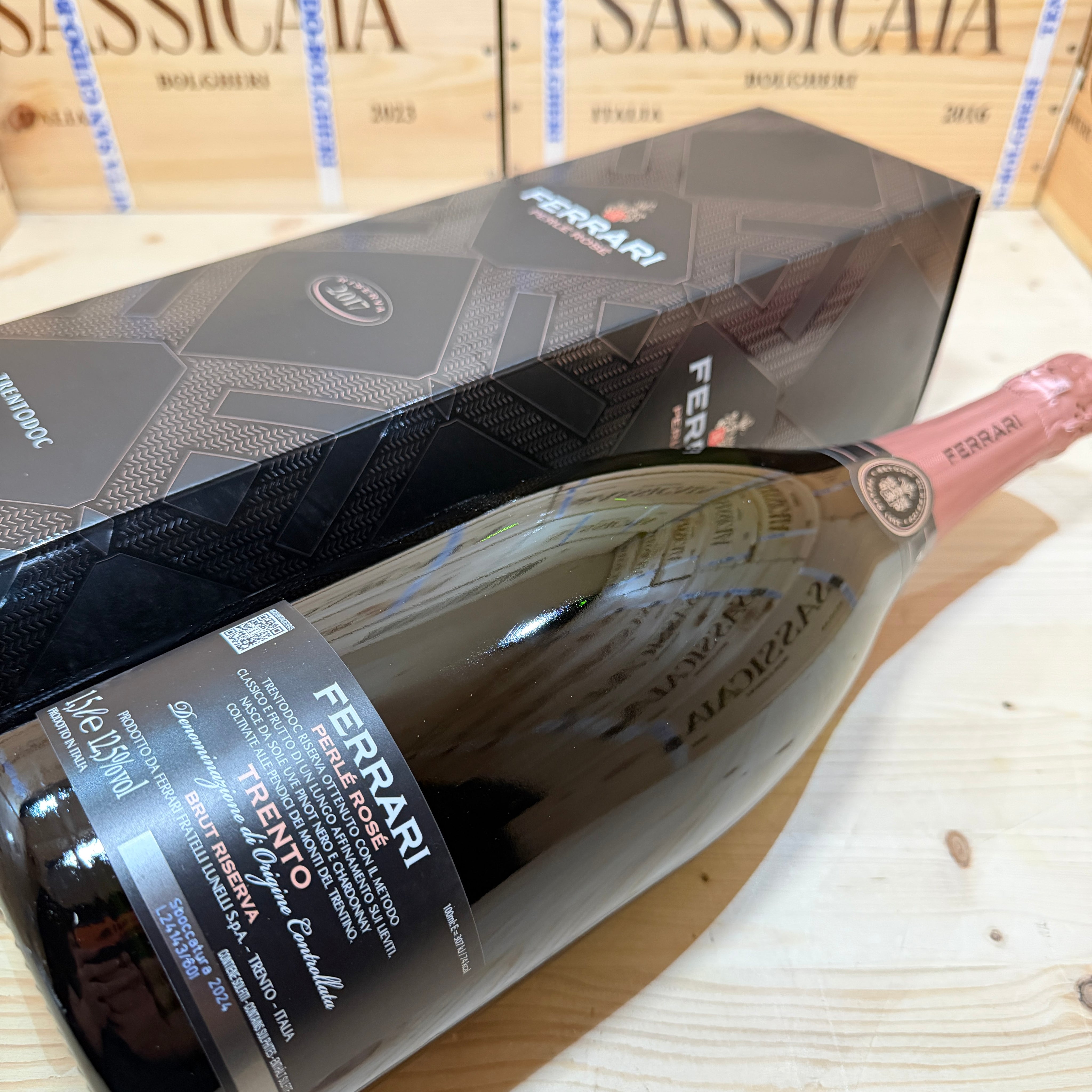 Ferrari Perle Rose Riserva 2017 Magnum