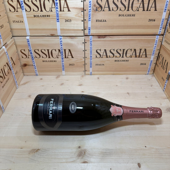 Ferrari Perle Rose Riserva 2017 Magnum