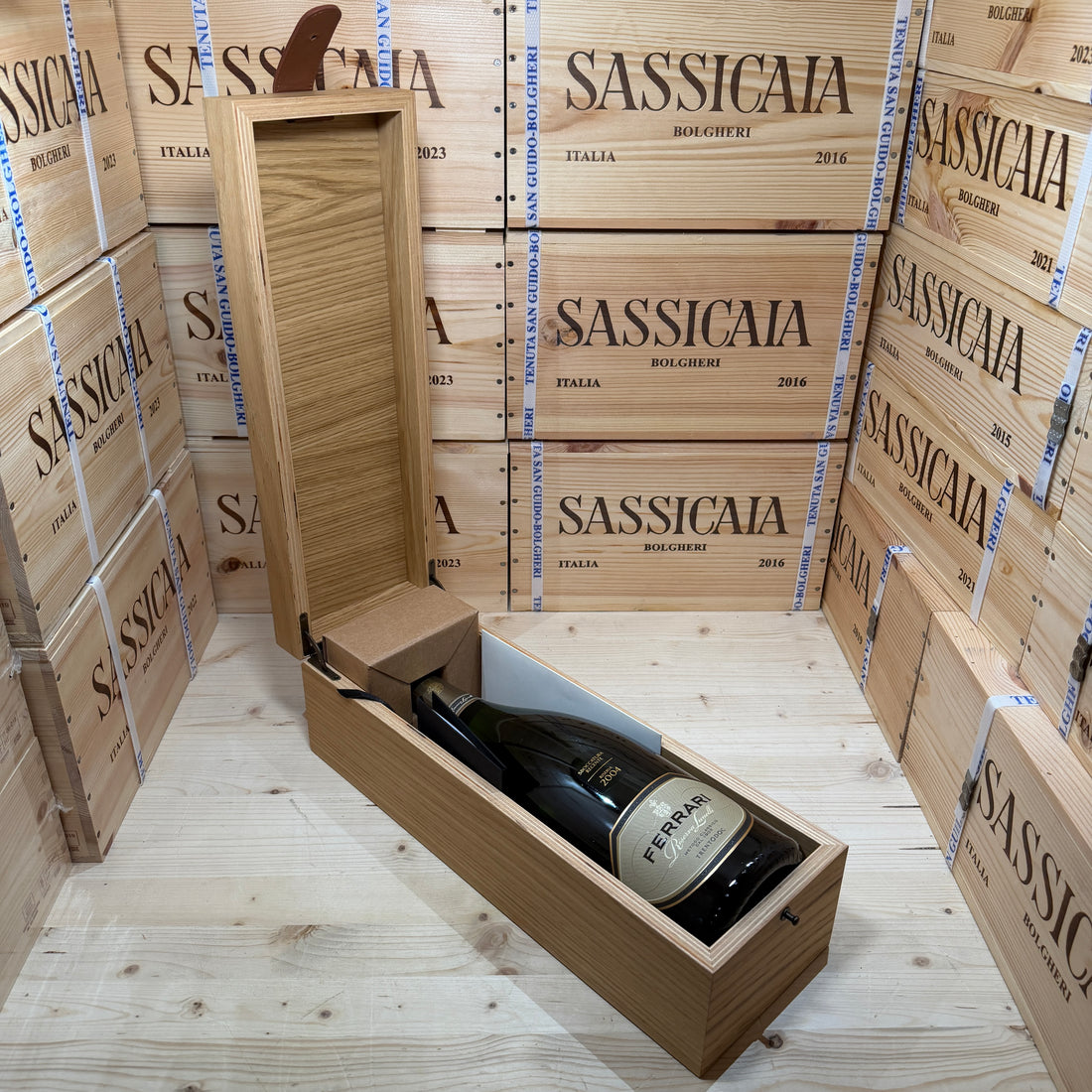 Ferrari Riserva Lunelli 2004 Magnum Sboccatura Recente