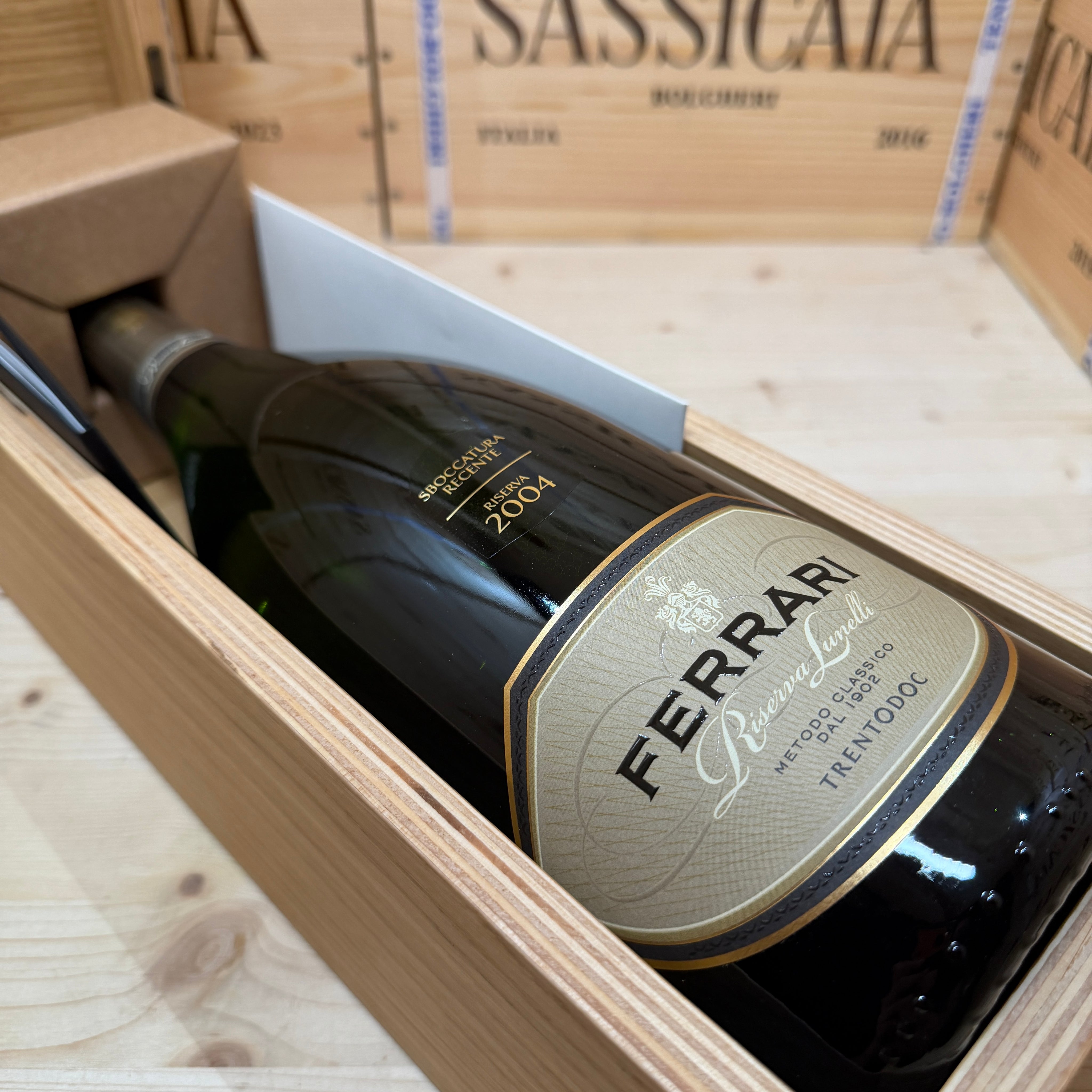 Ferrari Riserva Lunelli 2004 Magnum Sboccatura Recente