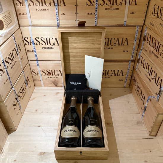Ferrari Riserva Lunelli 2004 Sboccatura Recente - Cassa Legno 2 Bottiglie Release 2025