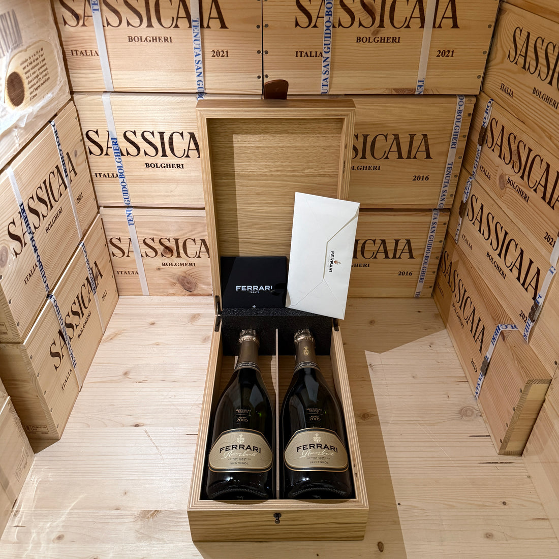 Ferrari Riserva Lunelli 2005 Sboccatura Recente - Cassa Legno 2 Bottiglie Release 2025