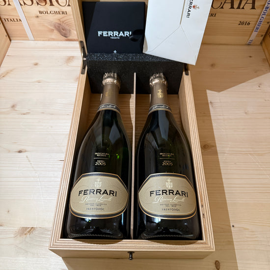 Ferrari Riserva Lunelli 2005 Sboccatura Recente - Cassa Legno 2 Bottiglie Release 2025