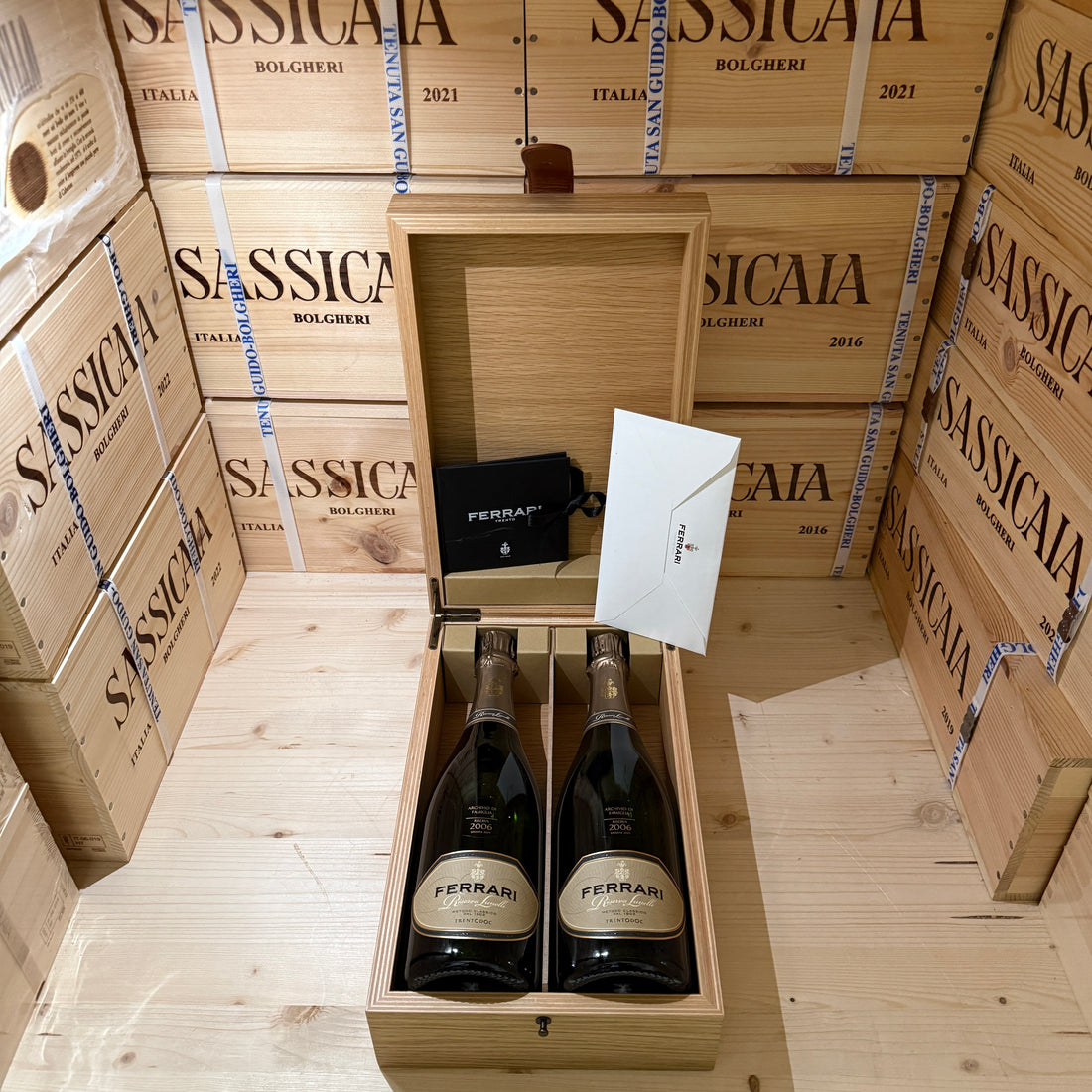 Ferrari Riserva Lunelli 2006 Sboccatura Recente - Cassa Legno 2 Bottiglie Release 2025