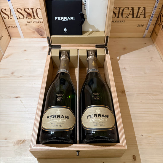 Ferrari Riserva Lunelli 2007 Sboccatura Recente - Cassa Legno 2 Bottiglie Release 2025