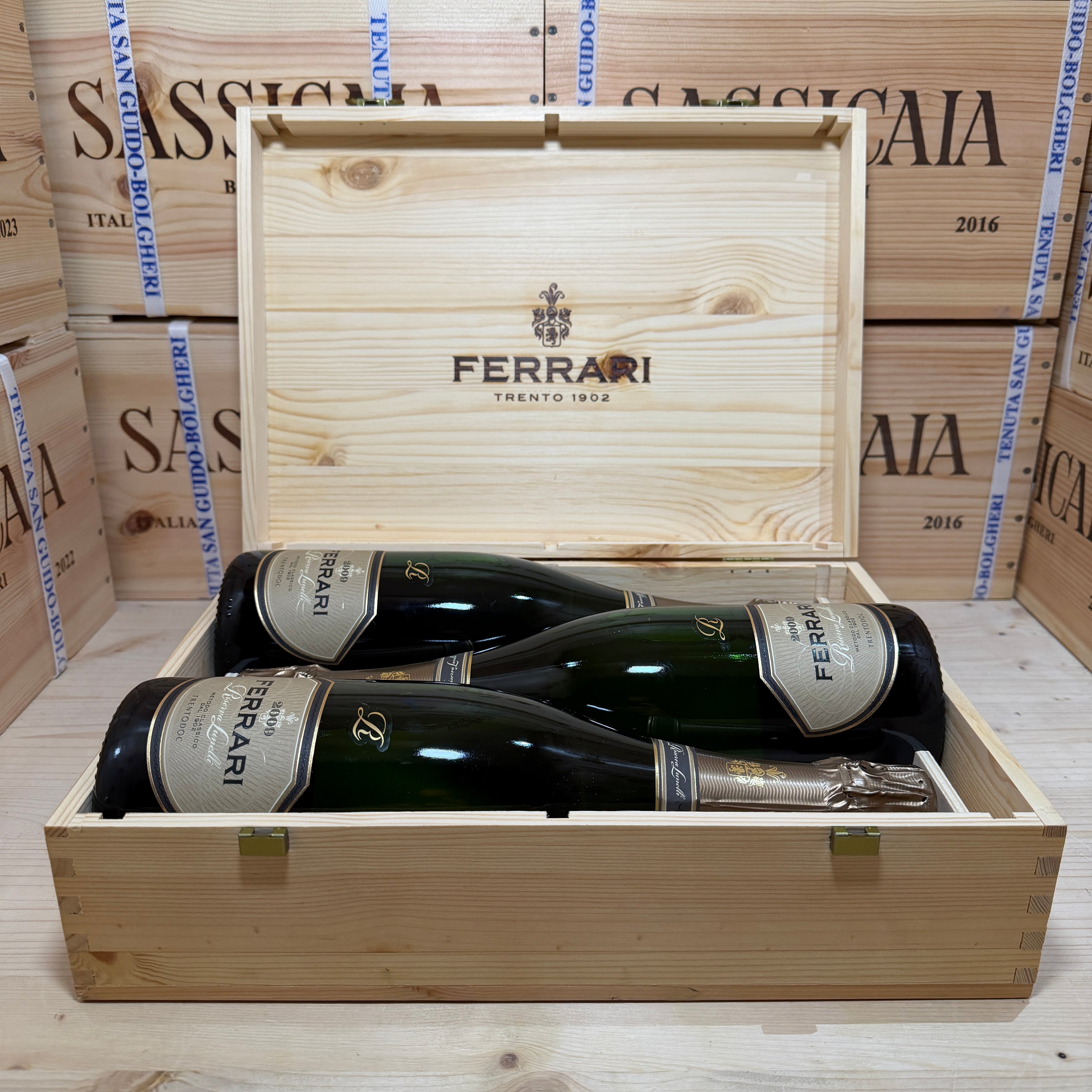 Ferrari Riserva Lunelli 2009 - Cassa Legno 3 Bottiglie