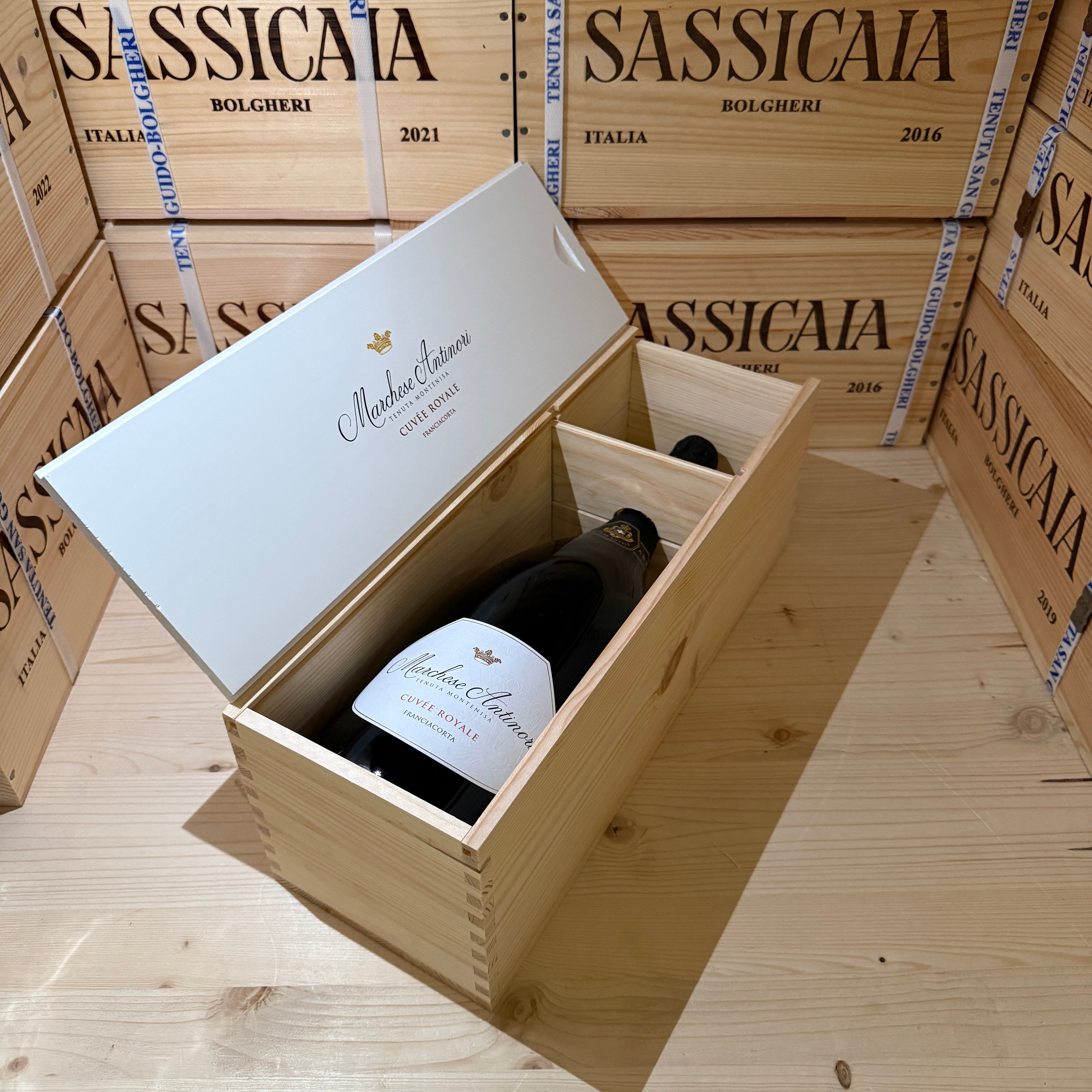 Franciacorta Cuvee Royale Magnum Tenuta Montenisa Marchesi Antinori - in Cassa Legno