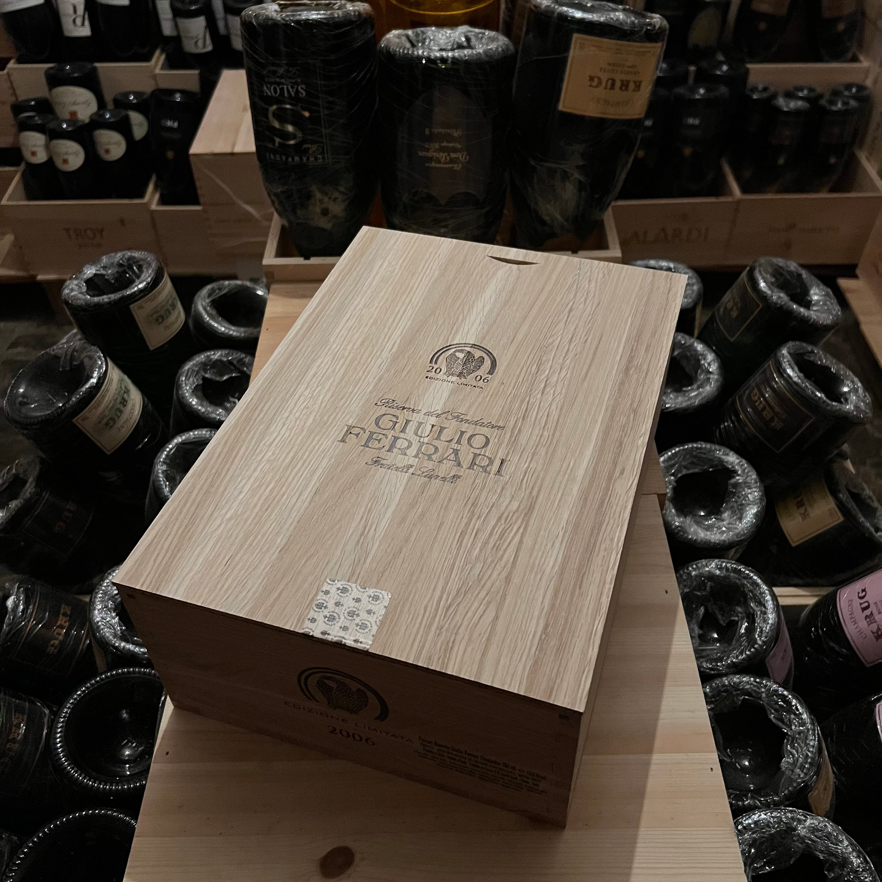 Giulio Ferrari 2006 Riserva Del Fondatore Edizione Limitata La Coppia - 2 Bottiglie in Cassa Legno
