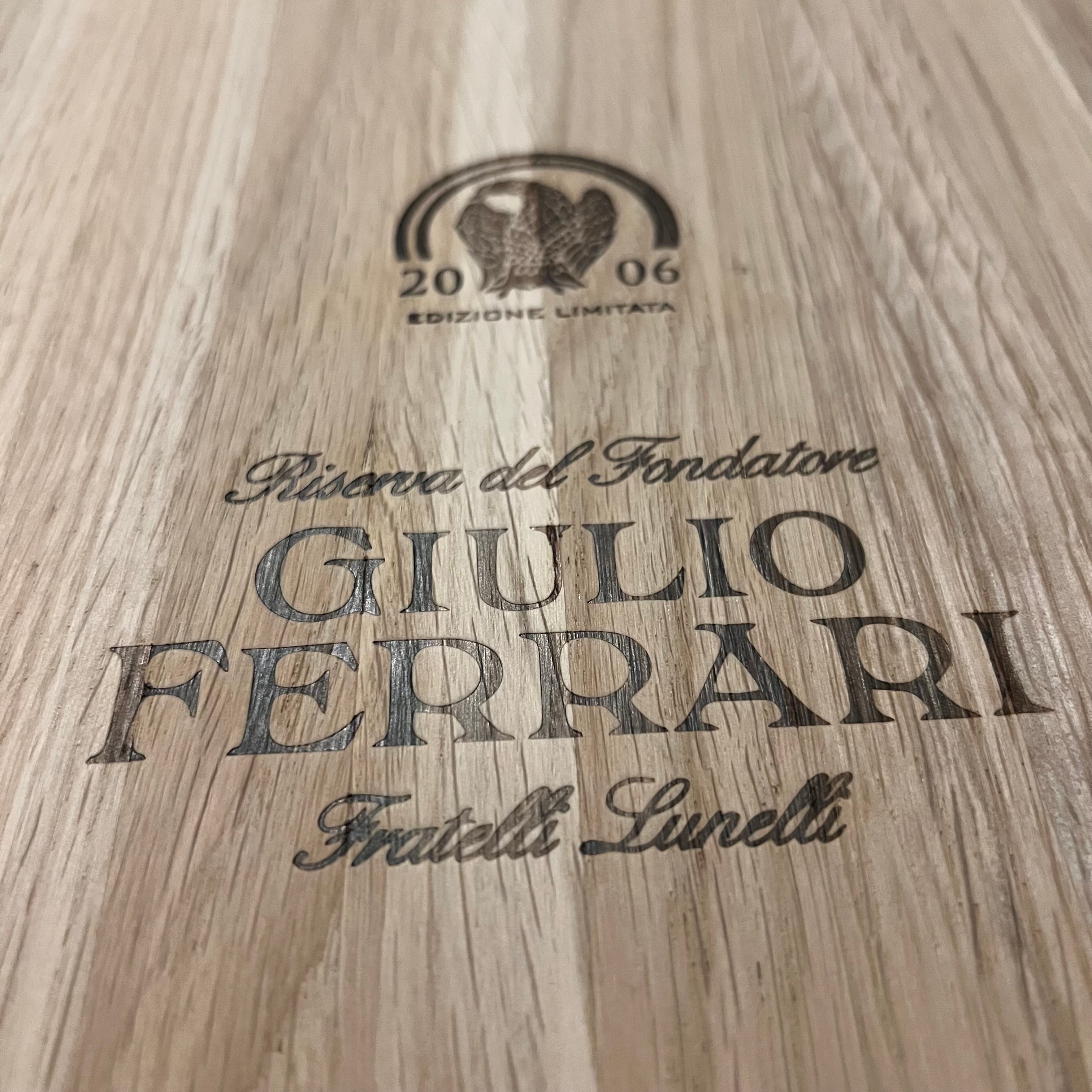Giulio Ferrari 2006 Riserva Del Fondatore Edizione Limitata La Coppia - 2 Bottiglie in Cassa Legno