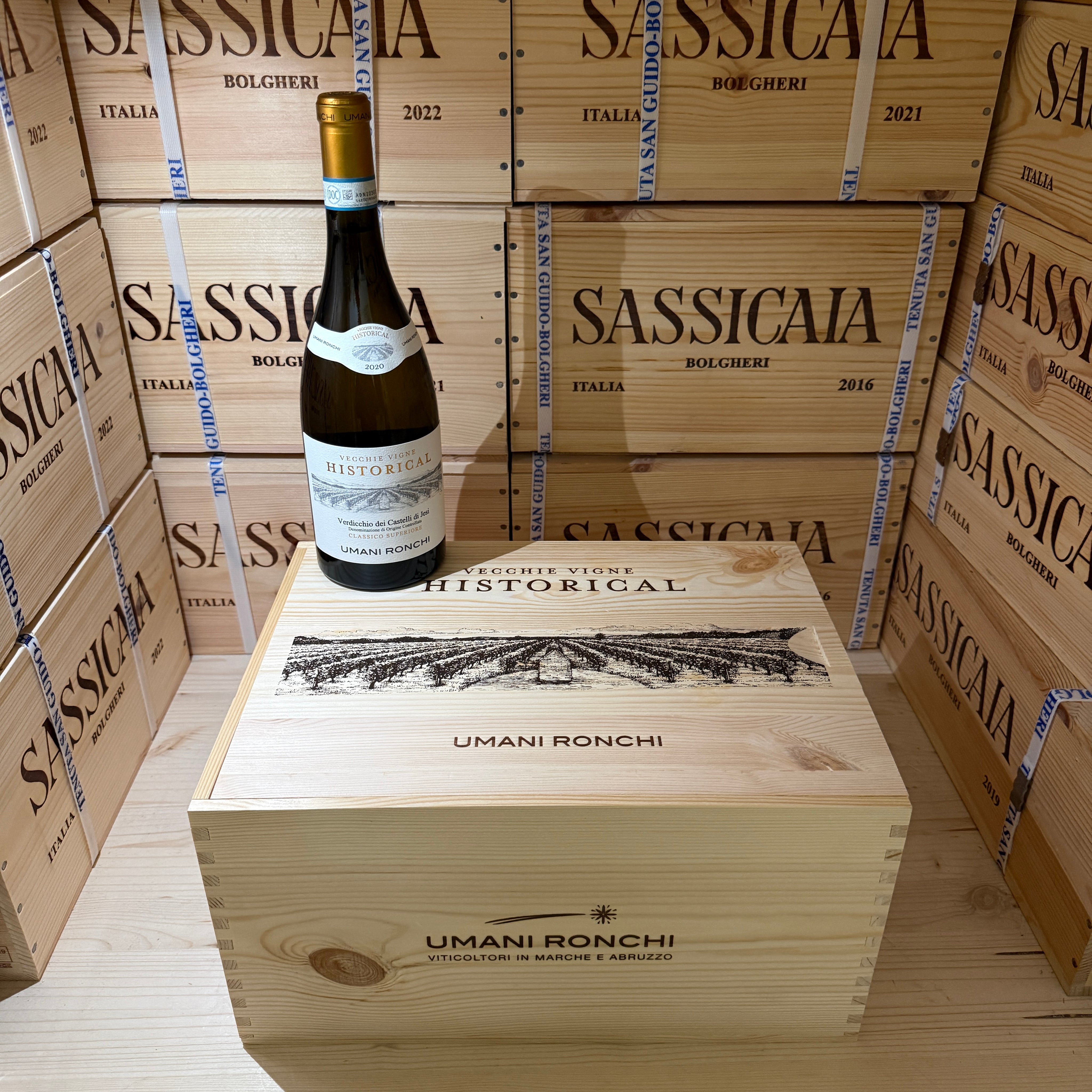 Historical 2020 Umani Ronchi Verdicchio dei Castelli di Jesi DOC Classico Superiore - Cassa Legno 6 Bottiglie