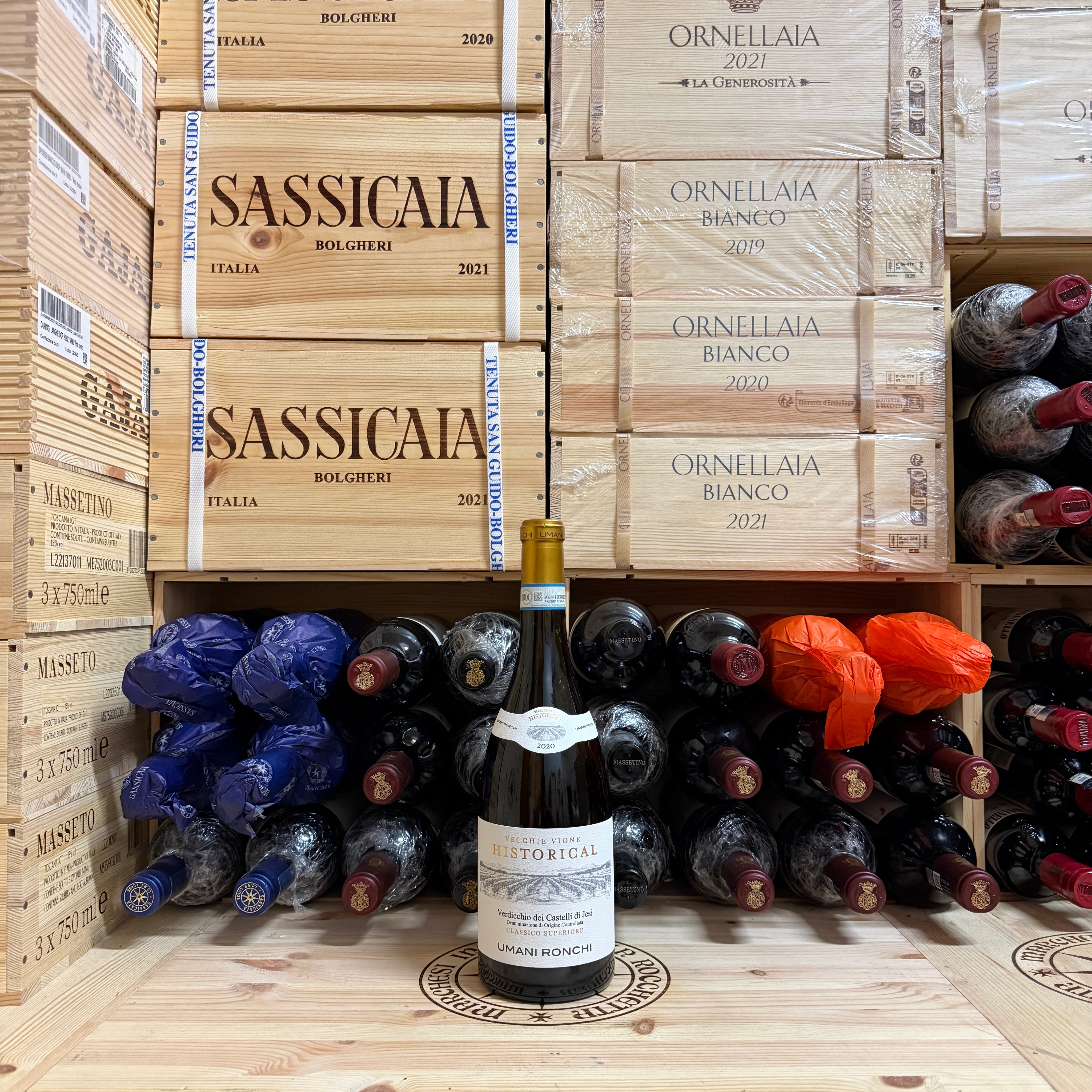 Historical 2020 Umani Ronchi Verdicchio dei Castelli di Jesi DOC Classico Superiore