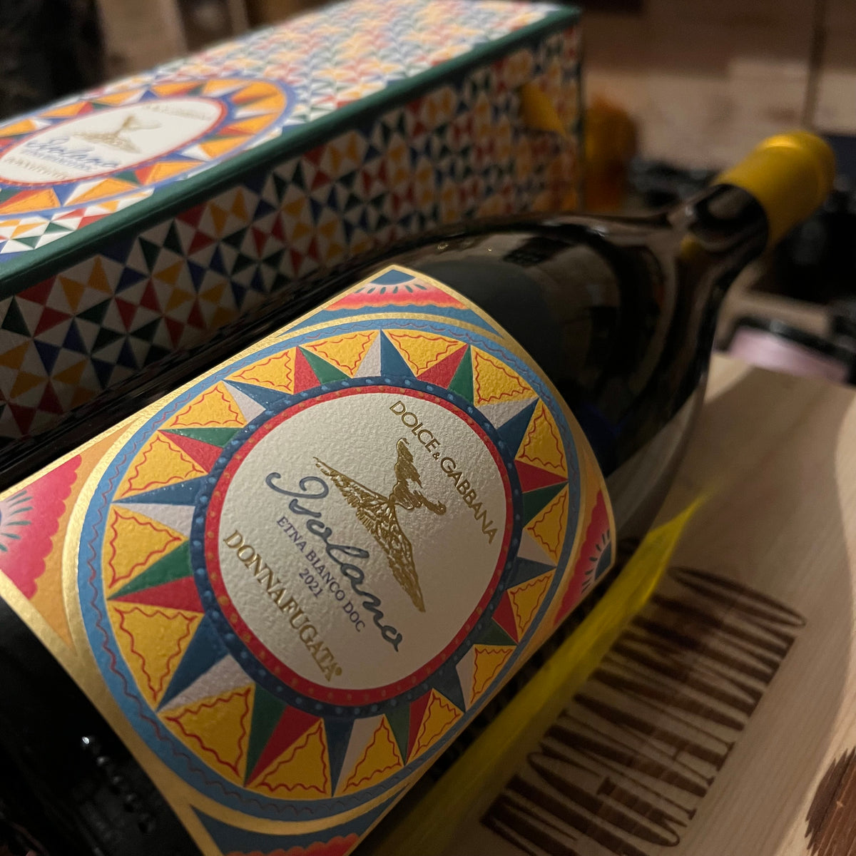 Isolano 2021 Magnum Donnafugata e Dolce&Gabbana Etna Bianco DOC