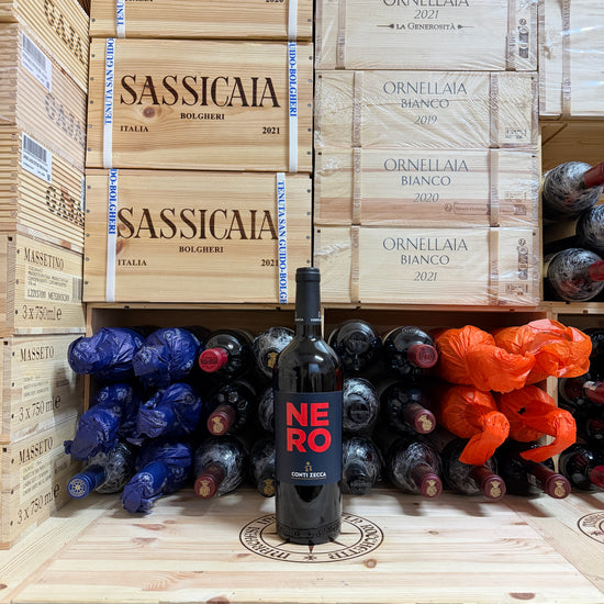 Nero 2021 Conti Zecca Salento Rosso IGP