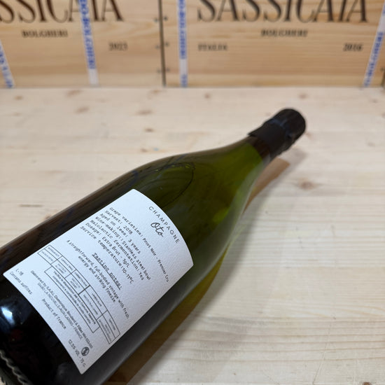 Oto Pinot Noir Premier Cru Extra Brut 2018