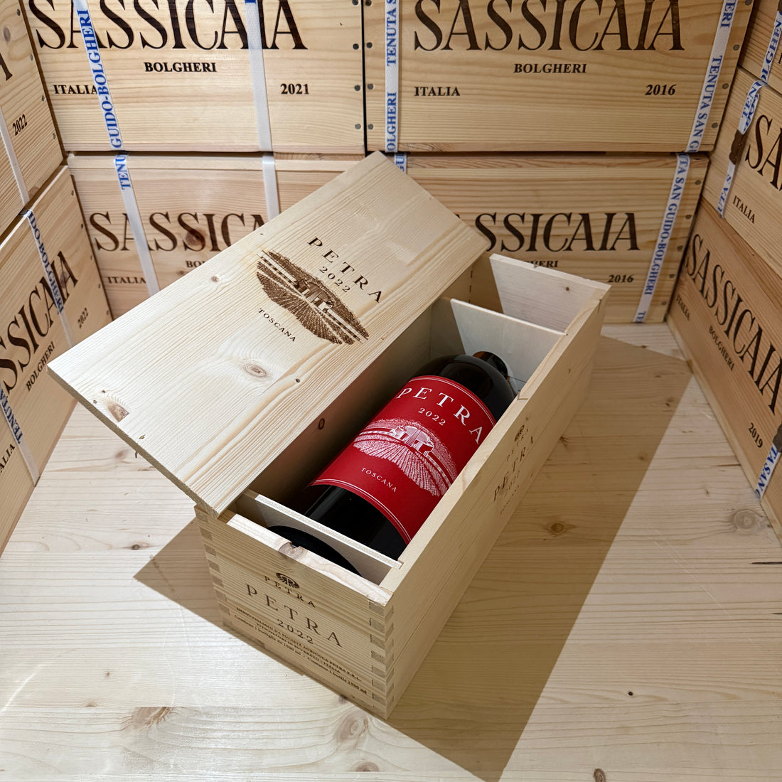 Petra 2022 Magnum Toscana Rosso IGT - in Cassa Legno