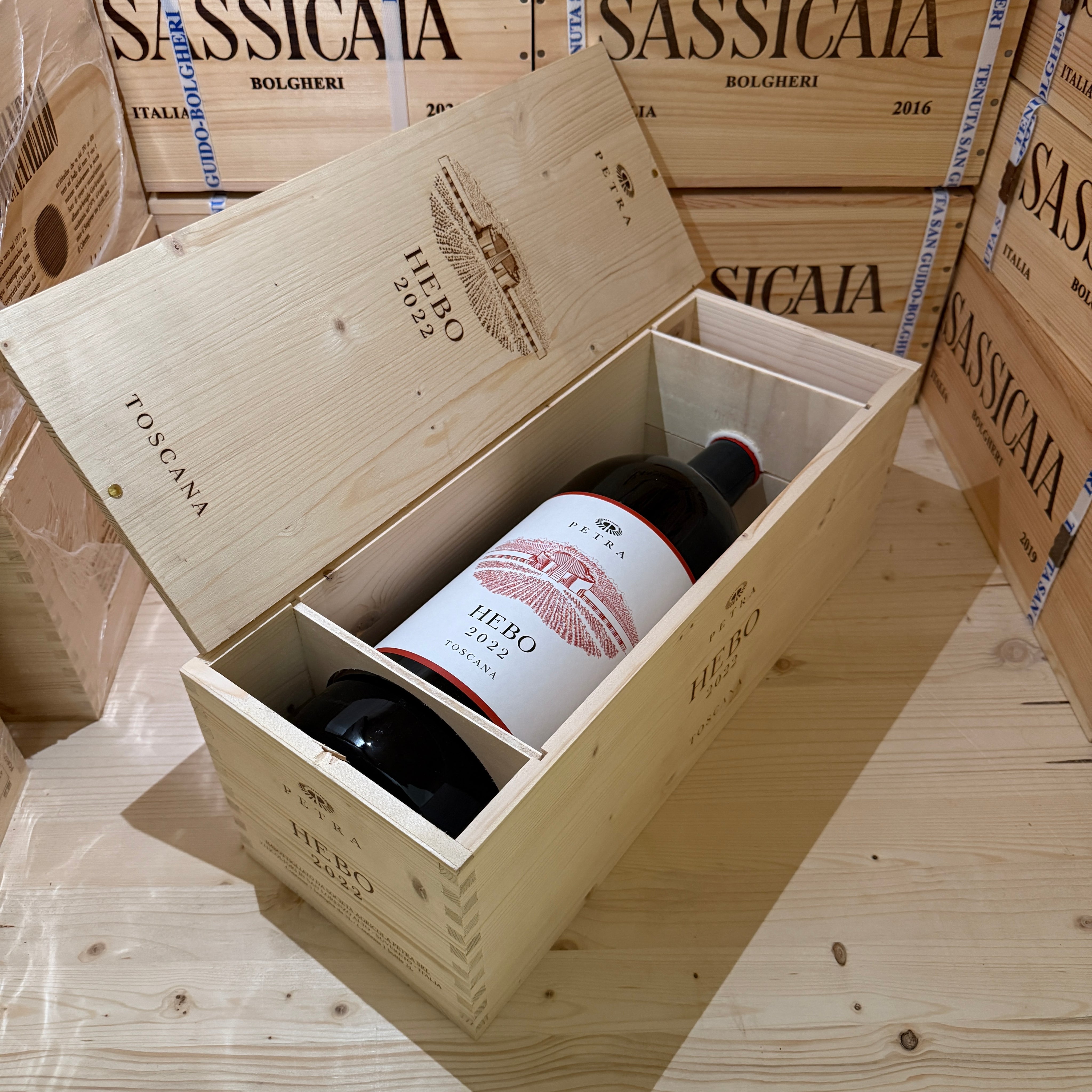 Petra Hebo 2022 Jeroboam - in Cassa Legno